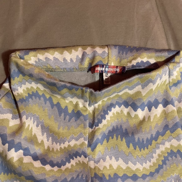 2/$25 XS Urban Outfitters Funky Patterned Bell Bottoms Blue and Green - Picture 3 of 5